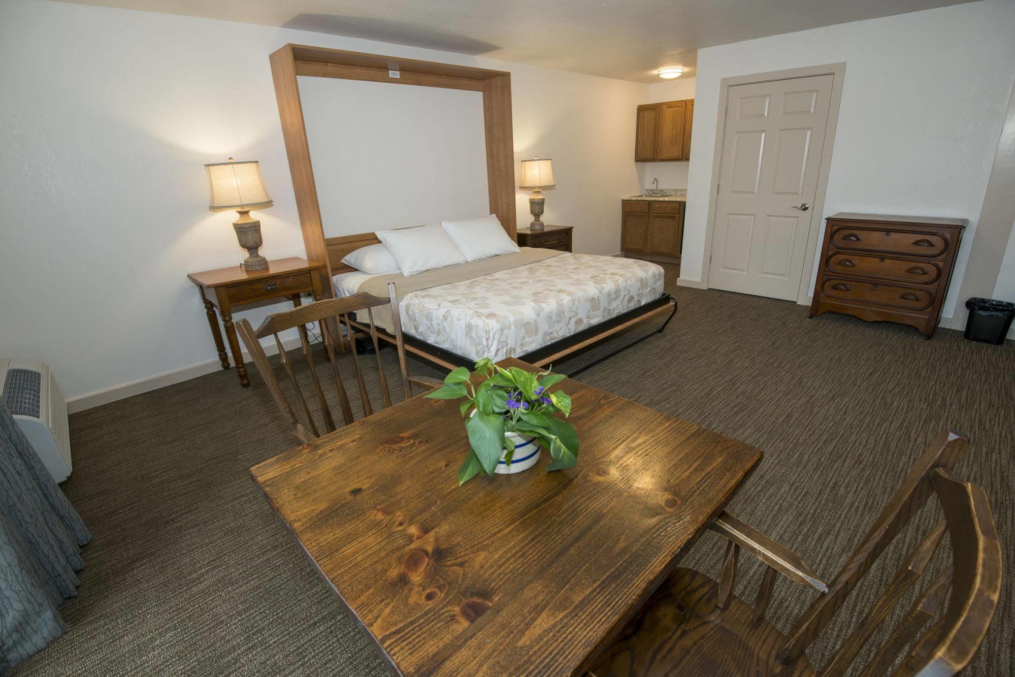 Brown County Inn Nashville Esterno foto